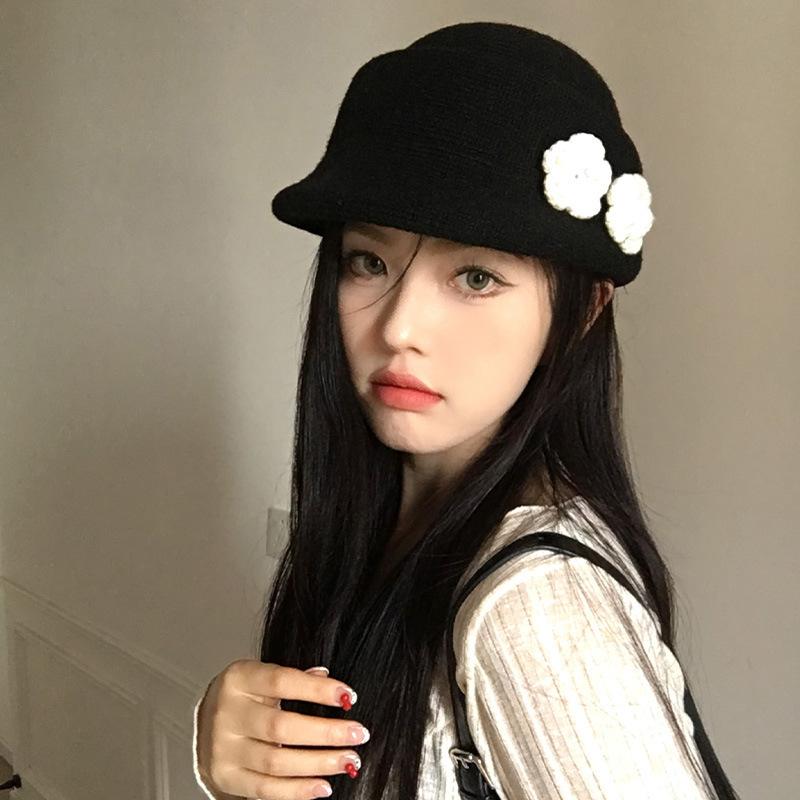 Korean Ins Flower Beret Children Autumn And Winter Niche Face Small Black Knitted Newsboy Top Hat