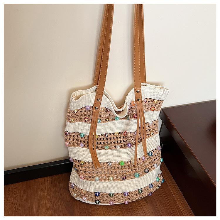 

Versatile striped knitted bag New fashion pearl shoulder tote bag Large capacity bucket bag хакі