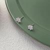 Sterling Silver Snowflake Zirconia Stud Earrings – Light Luxury, Versatile, High-End Jewelry for Women, Perfect for Autumn, Winter, and Christmas.