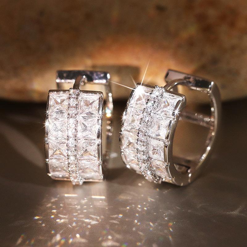 Simple Earrings for Women, Micro-inlaid Zircon Billingbilling Jewelry Chic.