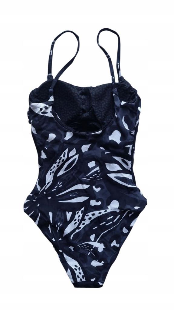 Y8741 Arena Triangle Butterfly One-Piece Swimsuit S