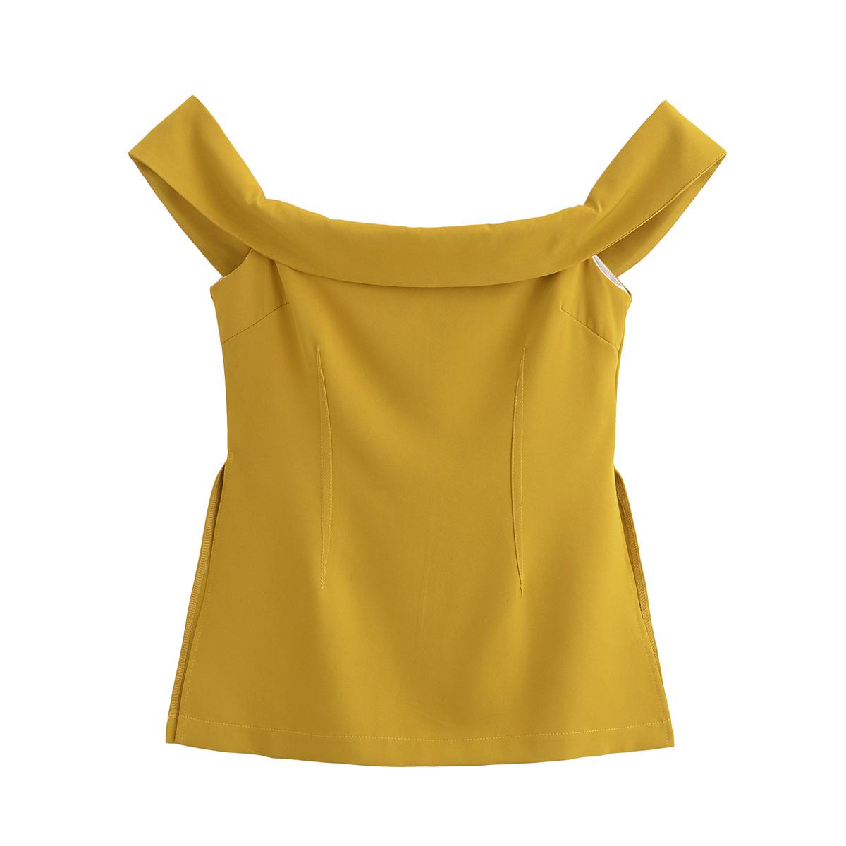 

Женский топ с открытыми плечами и расклешенные брюки - Мода в европейском и американском стиле, Осень 2024 Medium