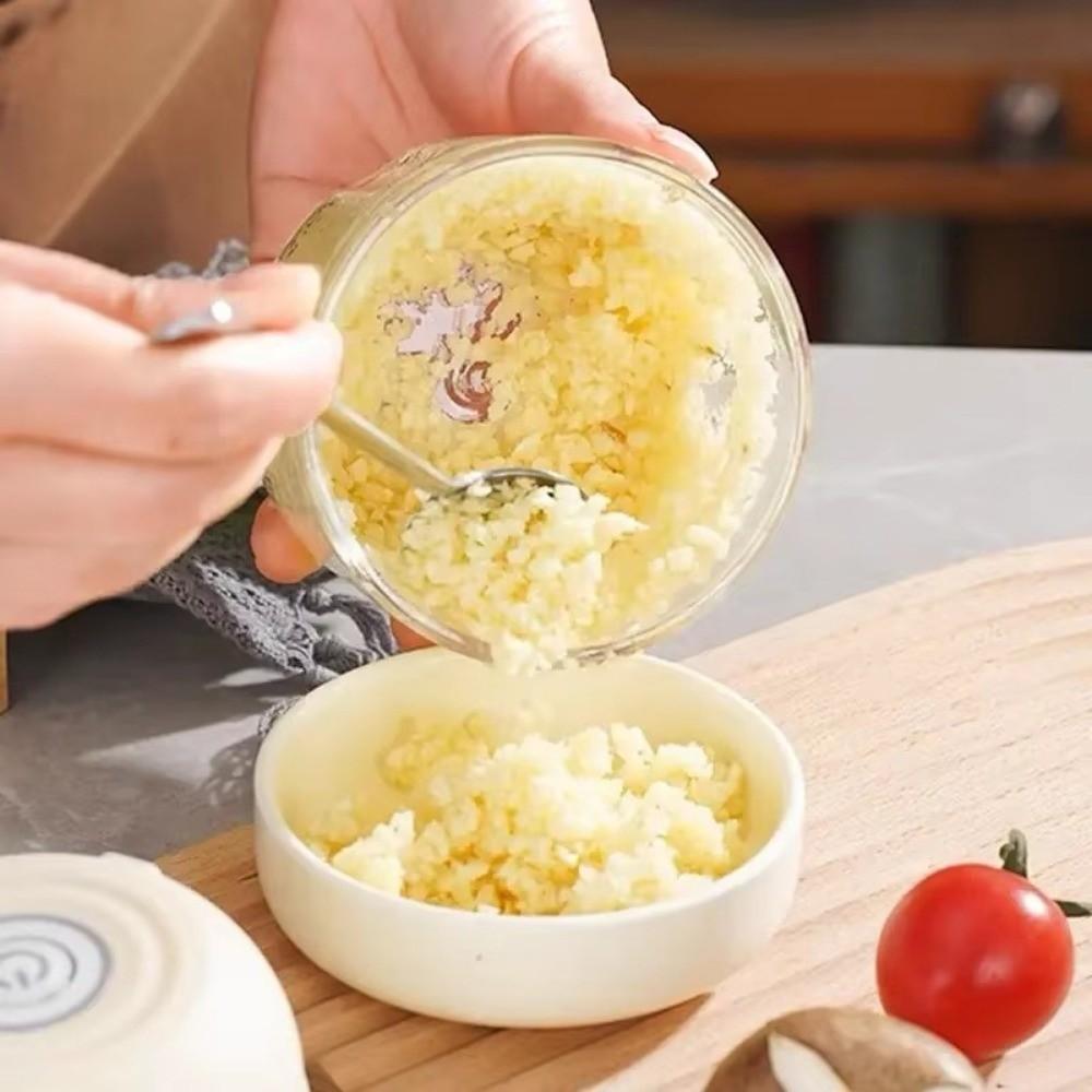 Kabelloser elektrischer Gemüseschneider Tragbarer Küchen-Food-Chopper Knoblauchzerkleinerer