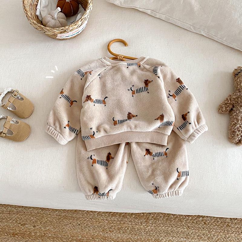 Cartoon-Fleece-Set für Kinder - Winter-Sweatshirt & Sweatpants für 0-5 Jahre (AT198)