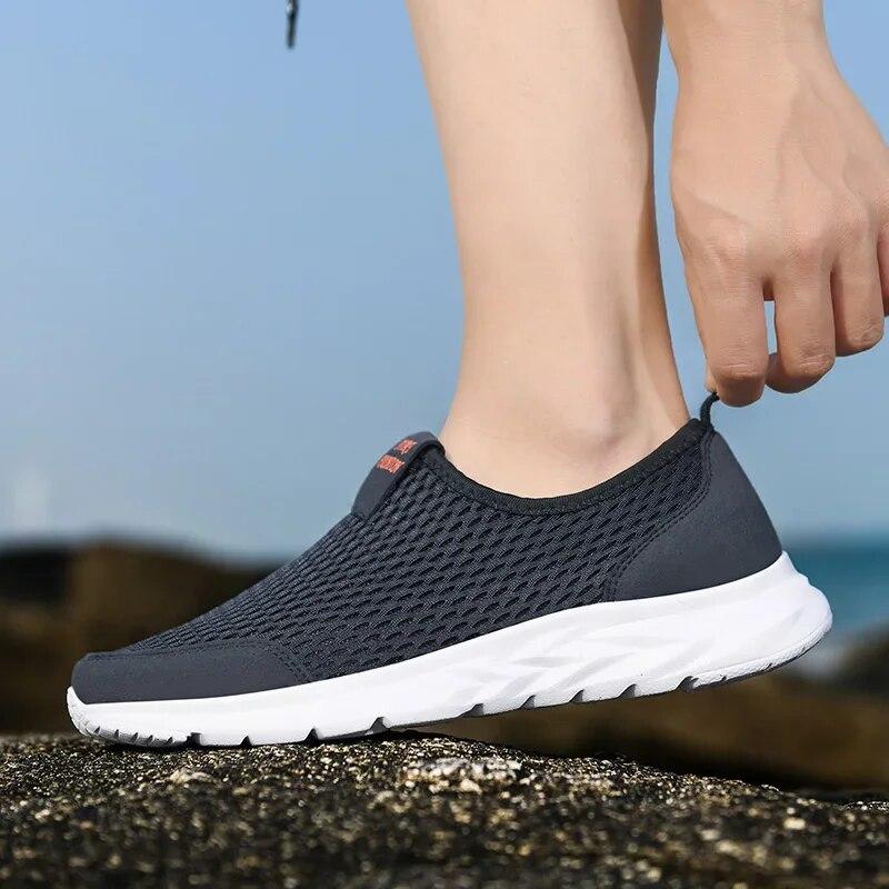 Men Shoes Causal Breathable Walking Sneakers for Women Outdoor Tenis Lightweight Sports Shoe Plus Size Fashion Man Summer Sneakers
