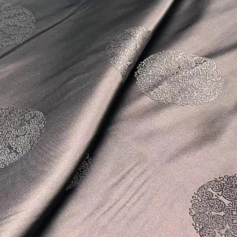 Tang-mounted Majia Mongolian Robe Jacquard Brocade Fabric Tibetan Robe Film and Video Decorative Cushion Pillow Group