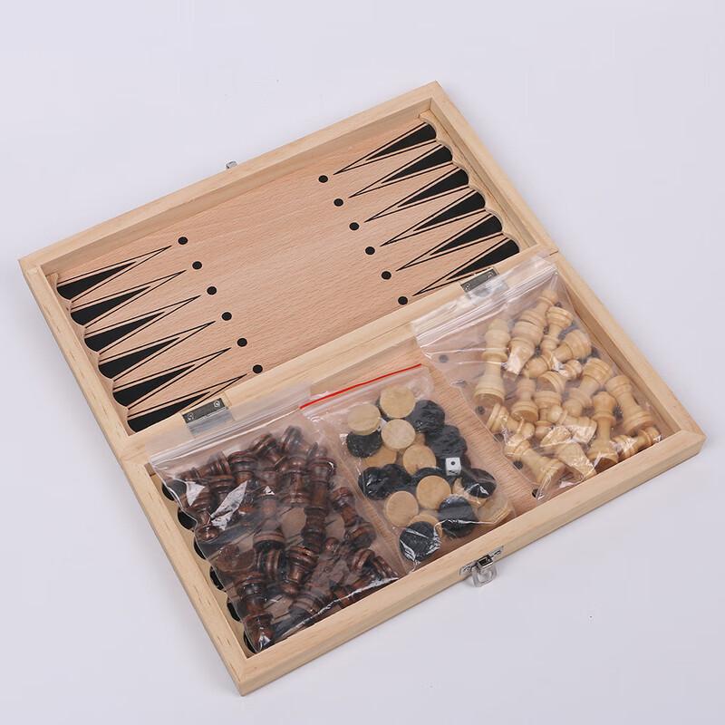 Brangdy Wooden Folding Chess Set