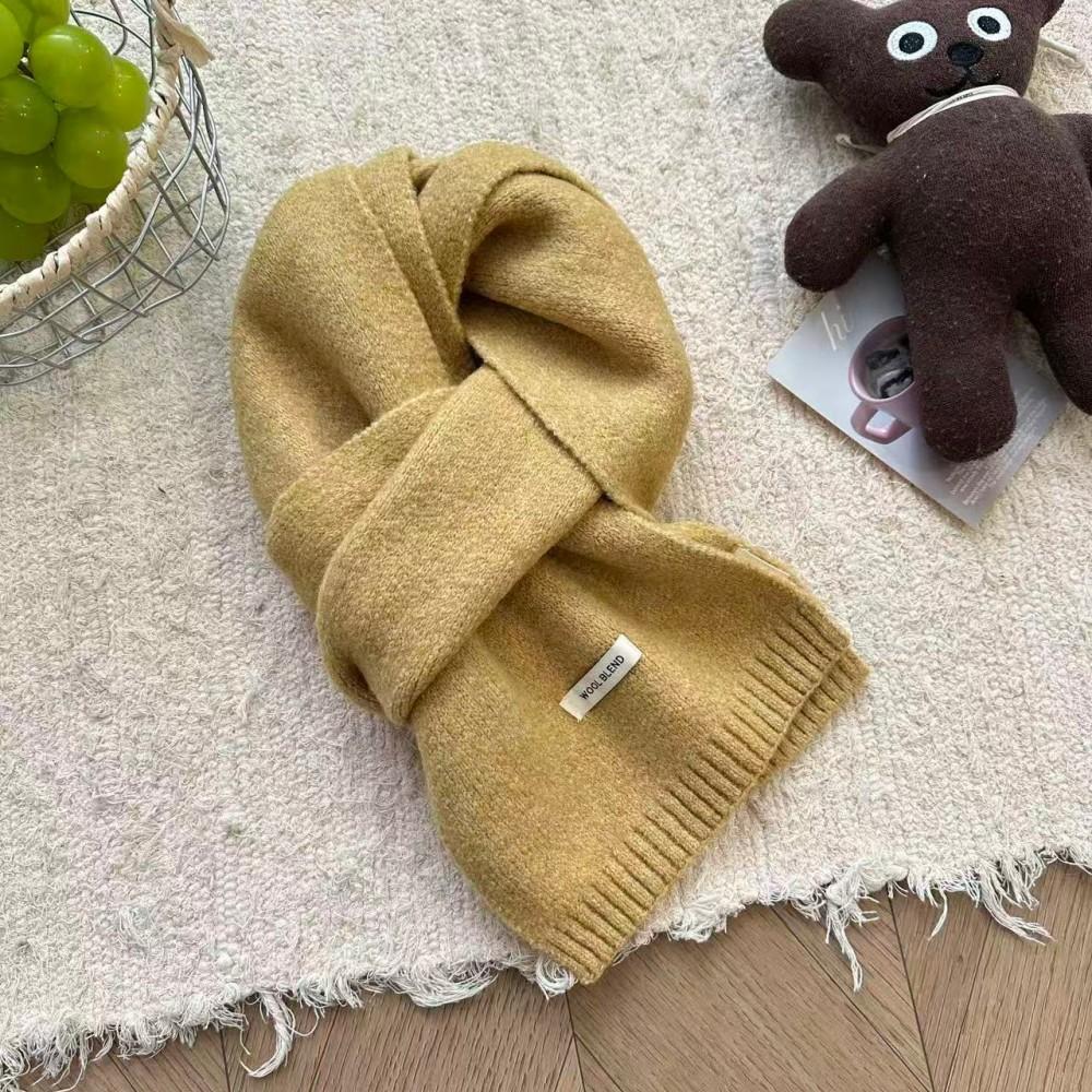 New Year's red soft waxy versatile knitted scarf women's autumn and winter atmosphere white student wool scarf