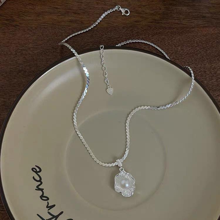 Korean S925 Sterling Silver Fried Egg Pearl Snake Bone Chain Necklace
