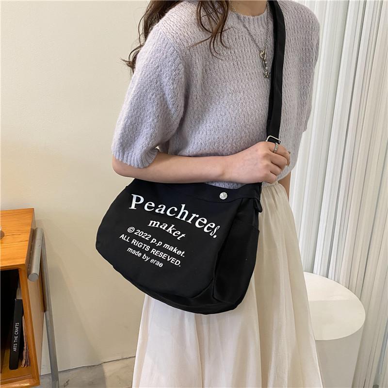 Large Capacity Leisure Bag Canvas Bag 2025 This Year Popular Campus Make-up One Shoulder Messenger Bag Spring and Summer Fashion Women
