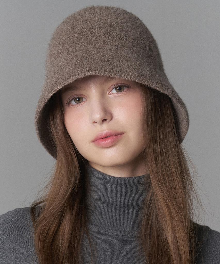 Hwaiteusaenjeu Fluffy Wool Knit Bucket Hat La Rochelle (4 Colors)