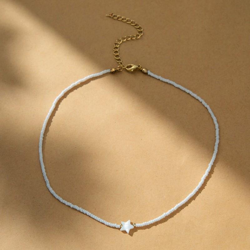 Fashion Choker Necklace for Girl Women White Seed Beads Necklace with Shell Love Heart Pendant Trendy Neck Jewelry