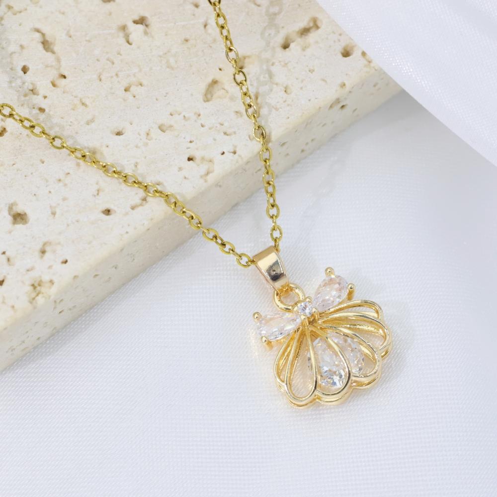 Simple Shell Shape Pendant Necklaces for Women Fashion Zirconia Necklace Wedding Party Jewelry Accessories