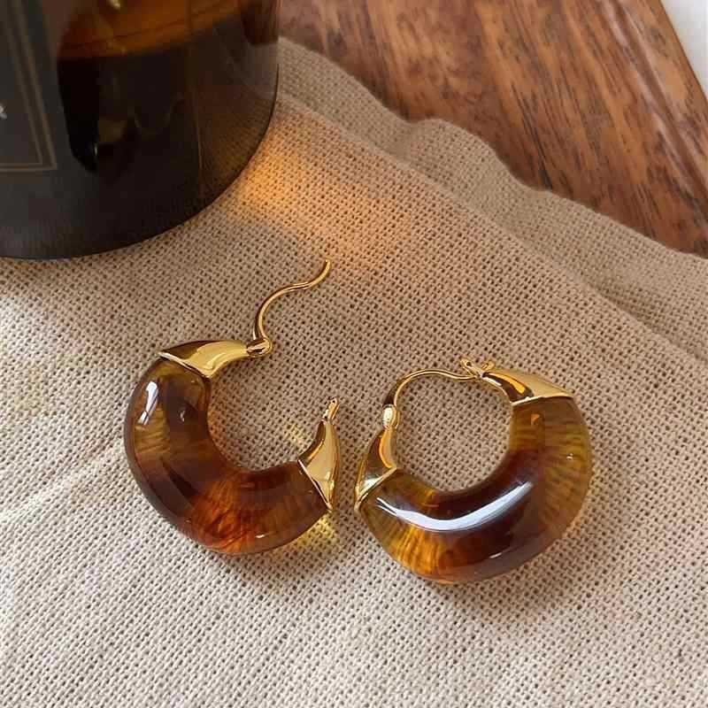 Autumn and Winter Retro Maillard Coffee Color Resin Tiger's Eye Earrings, Ear Buckles, Niche Earrings for Women