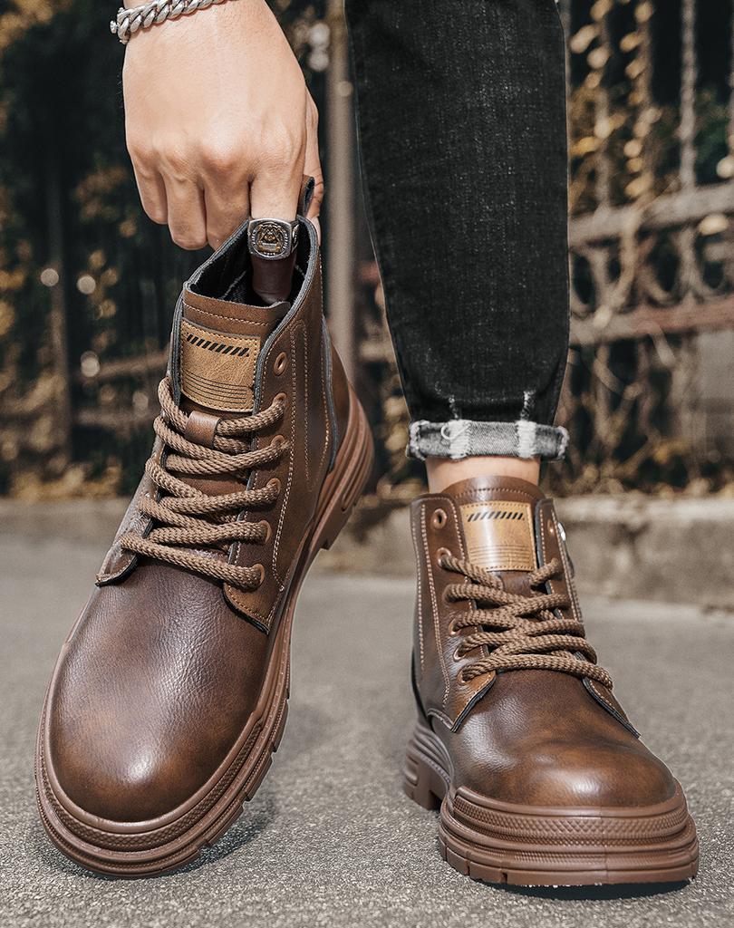 Autumn and Winter Men's Shoes High-top Martin Boots Men's Retro Tooling Boots Outdoor Fashion Locomotive Leather Boots