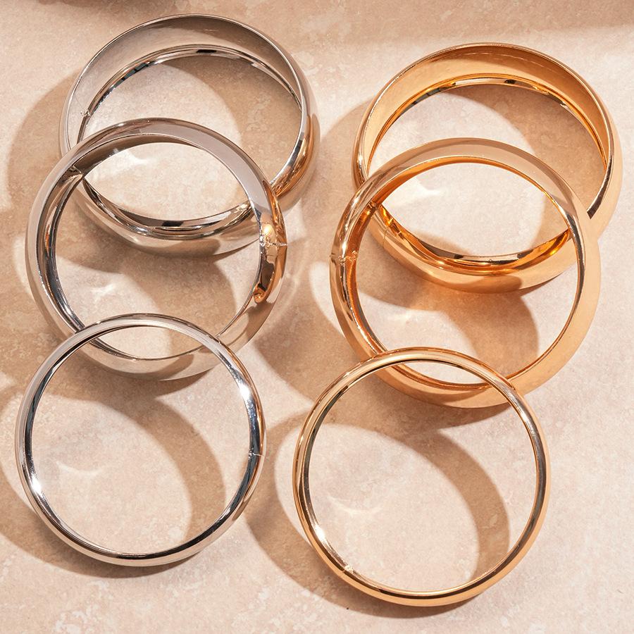 3-piece Set of Heavy Industry Metal Smooth Geometric Circle Bracelet Exaggerated, Simple and Advanced