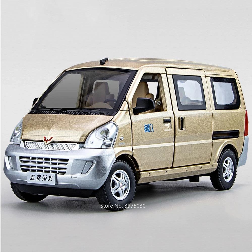 1:24 Alloy Diecast WuLing RongGuang Van Toy Miniature Car Models Rubber Tires Doors Opened Pull Back Vehicle Boys Birthday Gifts