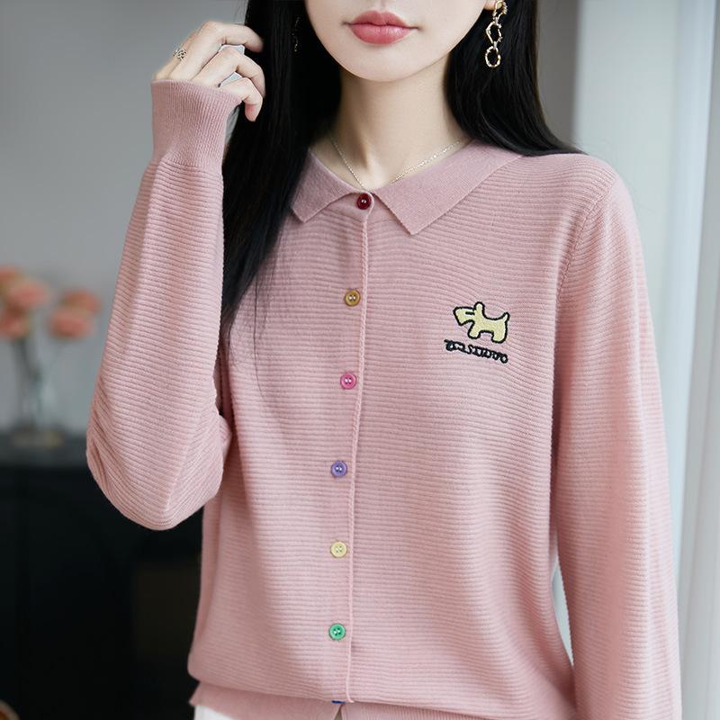 Polo Revers Farbe Schnalle Strickjacke für Damen Locker Weich und Zart Frühling und Herbst Bestickter Pullover Mantel