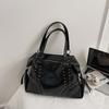 Vintage Large Capacity Rivet Tote Bag Women's Handbag Shoulder Bag