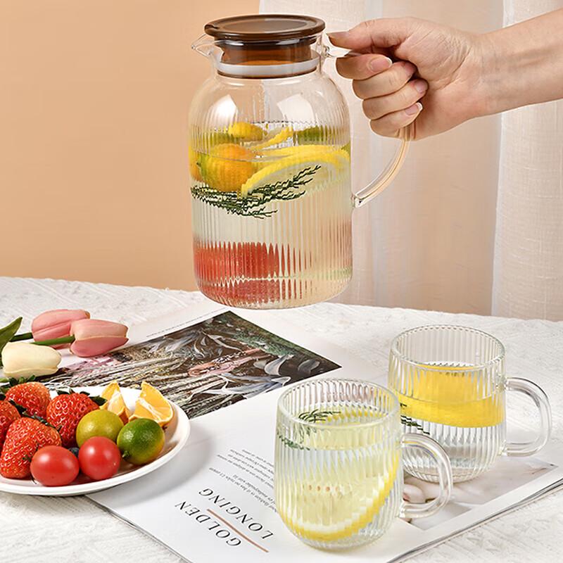 Glass Water Pitcher & 4-Cup Set