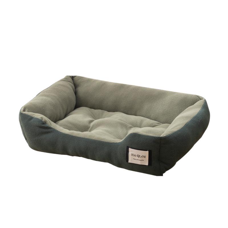 All-Season Warm Pet Bed for Small Dogs and Cats