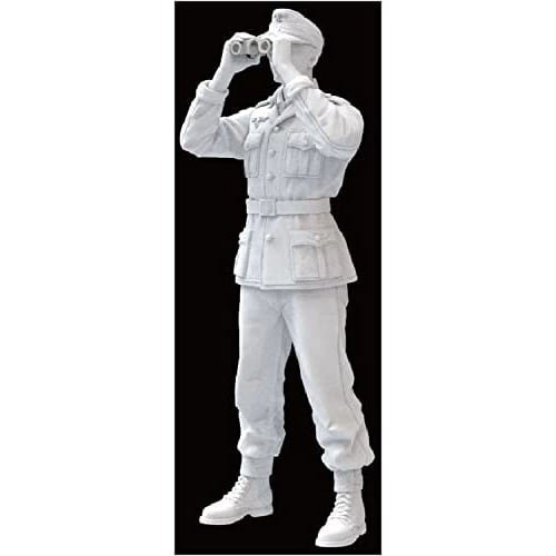 Freedom Model Kit 1/16 German Sd.Kfz.302 Goliath Light Explosive Transport Vehicle and Cart Set with German Soldier Observation Figure, 1944, Plastic