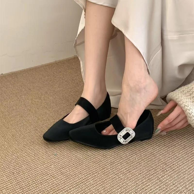 Fashion Versatile Womens Single Shoes with Low Heel Square Toe Straight Strap Anti Slip 2025 New Spring Outdoor Suede/PU Low Top Shoes