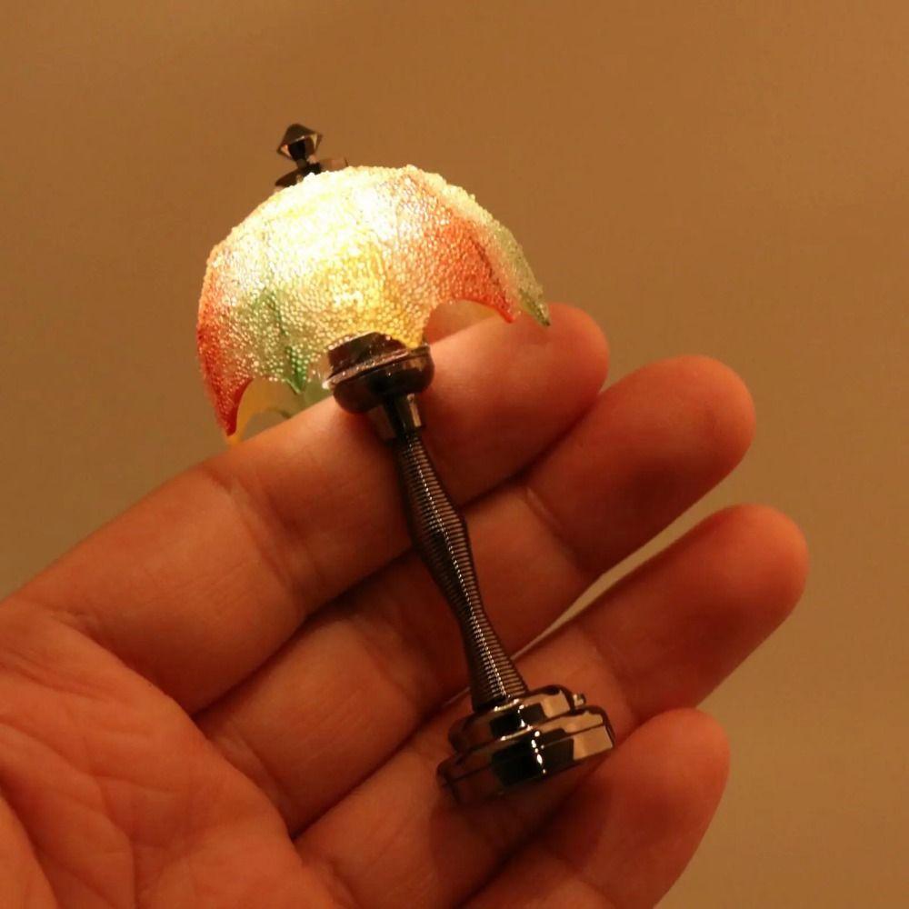 Kreatywny Model Żyrandola do Domku dla Lalek Skala 1/12 LED Kinkiety Ścienne Mikro Krajobraz