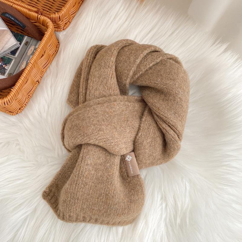 Age-reducing green wool knitted wool small scarf versatile student short women's winter scarf couple men