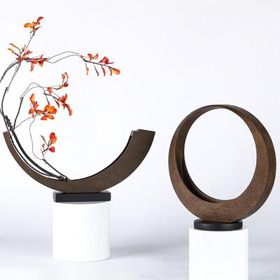 Decoración para el hogar
– Jarrones y floreros