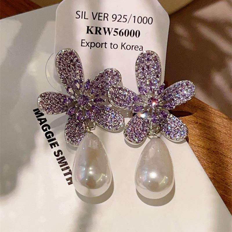 S925 Silver Needle Lily Earrings: Luxurious Pearls & Sparkling Diamonds for Women.