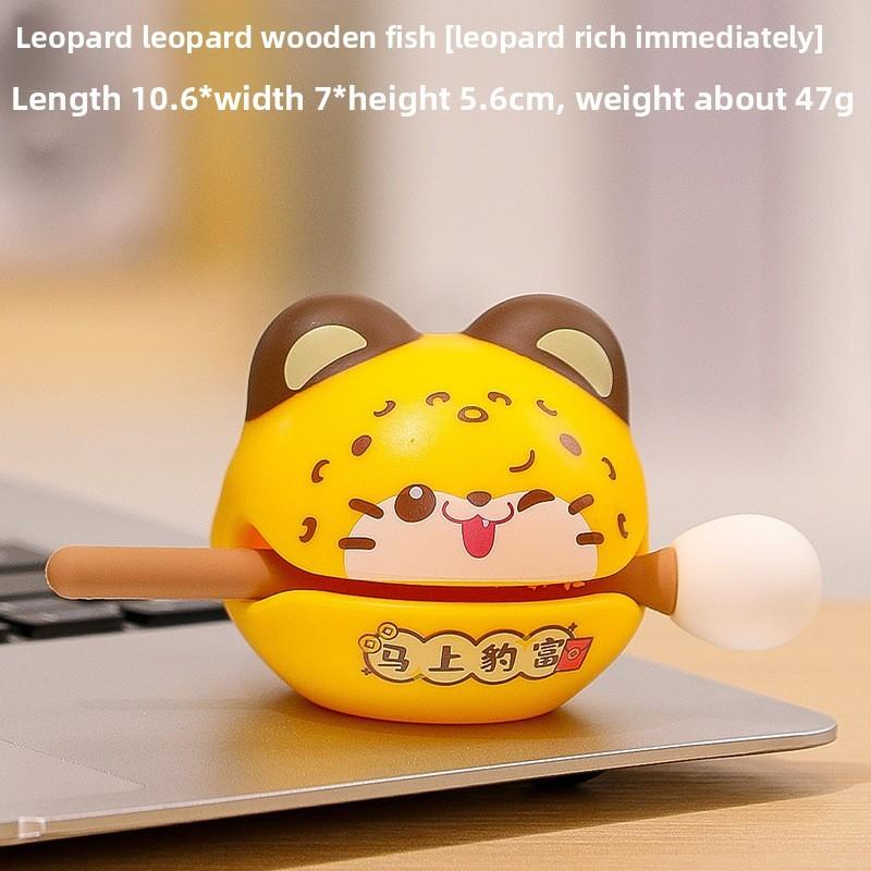 Resin Craft Figurine Stable Emotion Desk Decor Office Gift For Adults