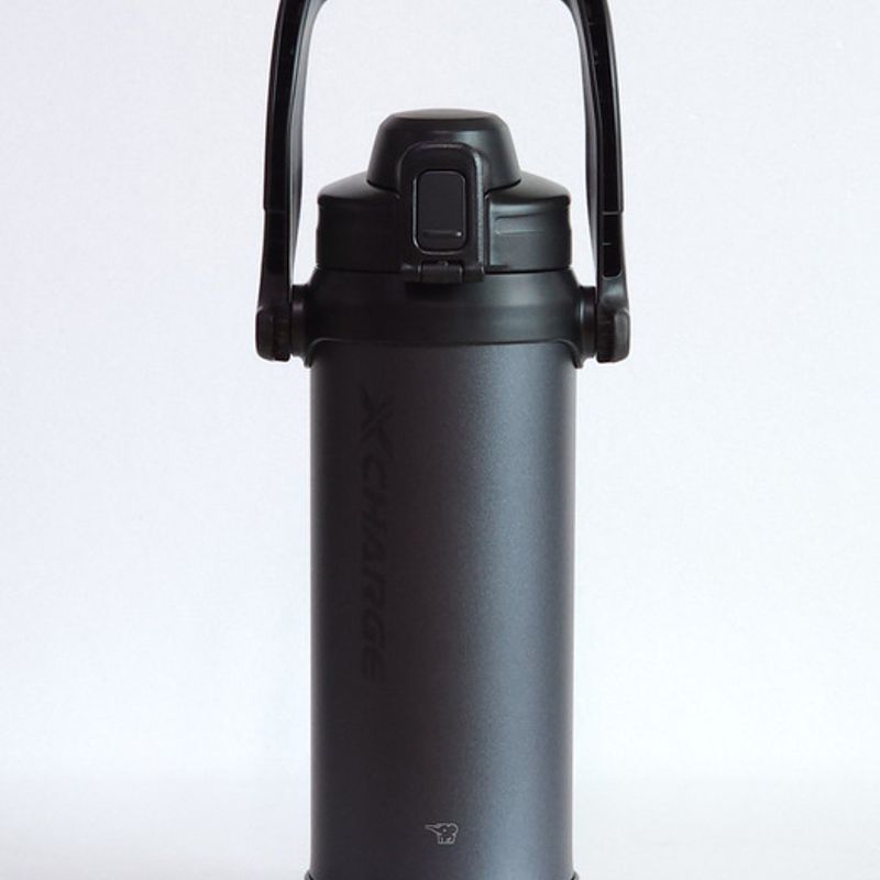 ZOJIRUSHI ZOJIRUSHI 2L Sports Ice Cool Bottle