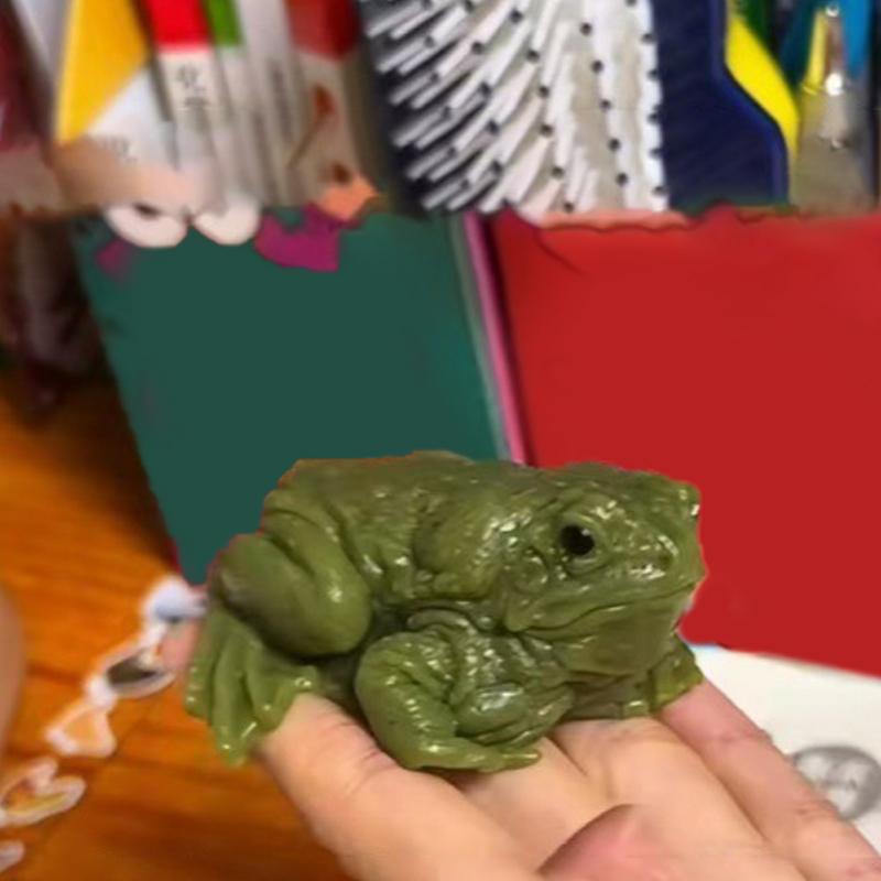 1/2Pcs Funny Toad Frog Squishy Toys Stress Relief Prank Toys For Kids Funny Meme Party Birthday Gifts Frog Squeezing Toy