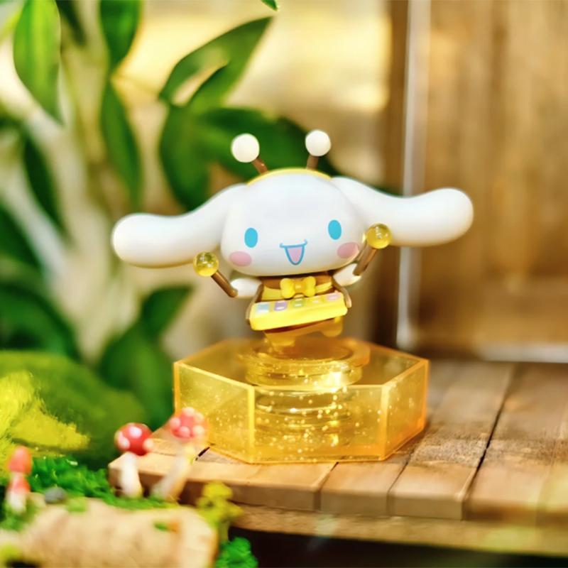 MINISO Sanrio Série Včelí Koncert Slepý Box Dekorativní Anime Figurka Hračky Panenka Cinnamoroll Kuromi Dárek k Narozeninám