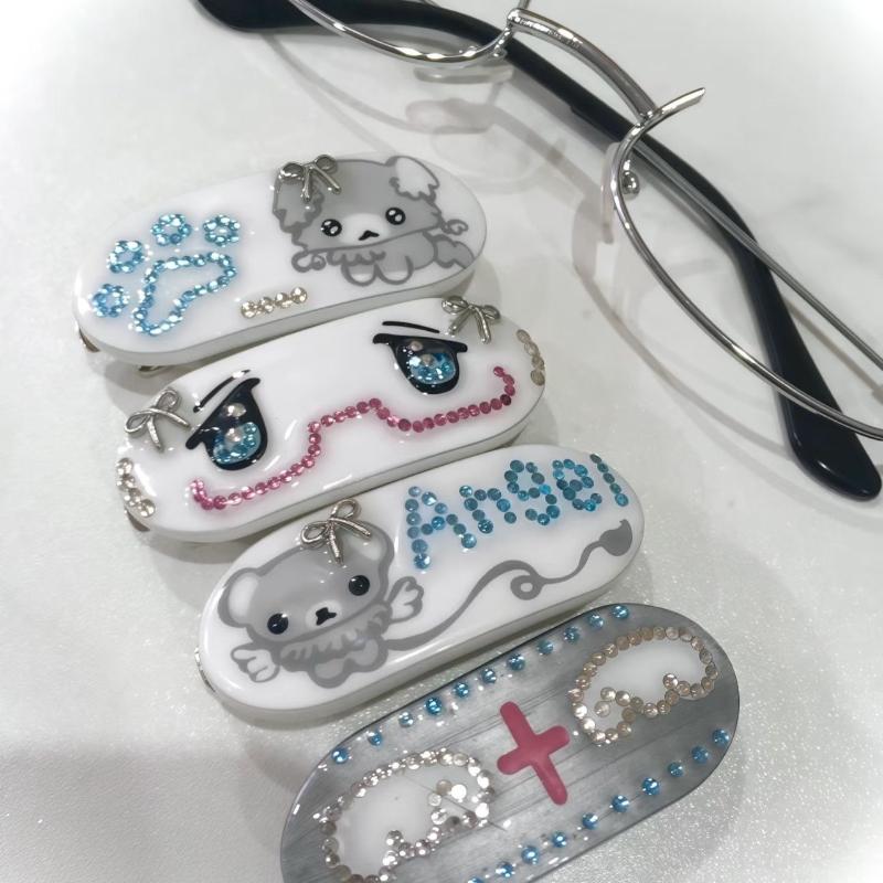 1 Piece Hair Accessories Vintage Y2K 1990S Kawaii Dog Paw Angel Bear Cross Sweet Side Clip For Women Girls