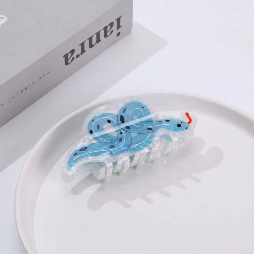 1pc Amber Caramel 1pc Acetic Acid Cartoon Cute and Bizarre Small Snake Grab Clip Personalized High End Shark Clip
