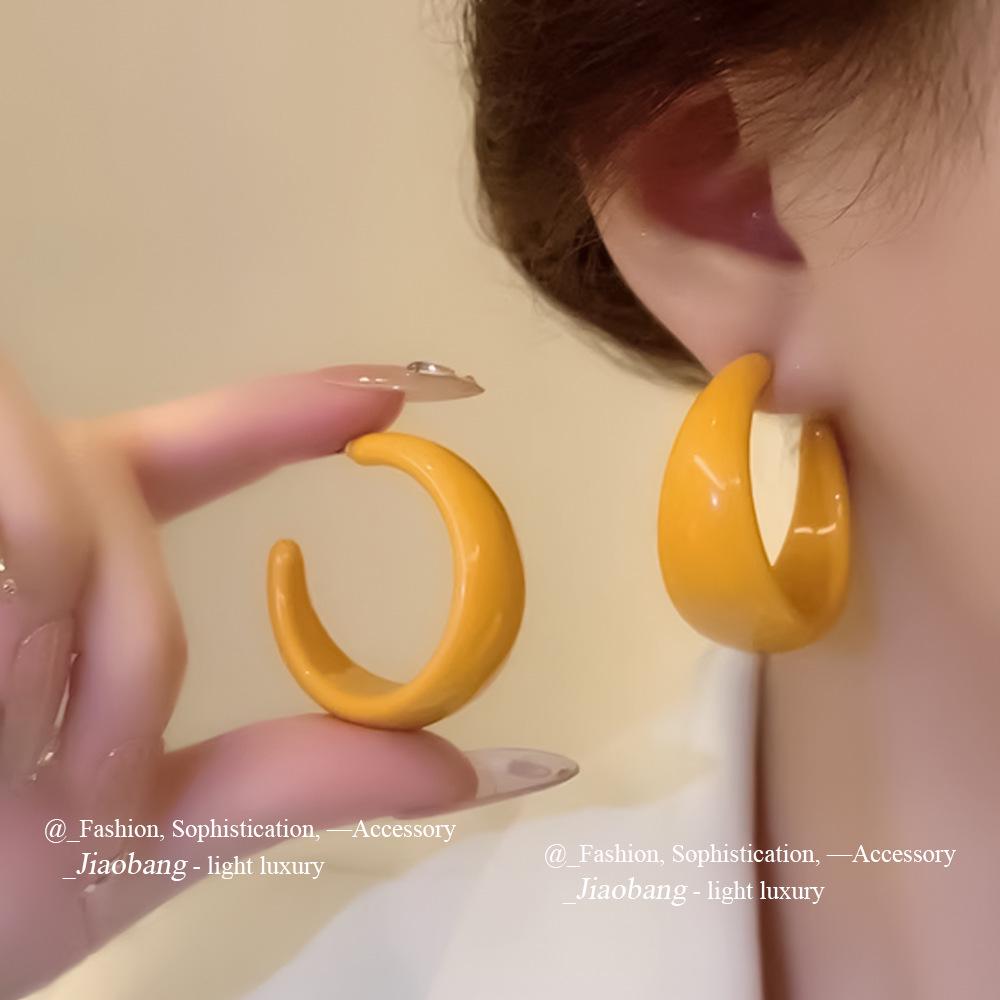 Silver Needle European-American C-Shaped Exaggerated Circle Stud Earrings with High-End Style