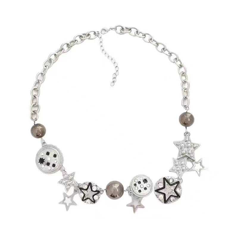 Star heavy industry exaggerated necklace female sweet cool punk retro sense accessories choker collarbone chain accessories