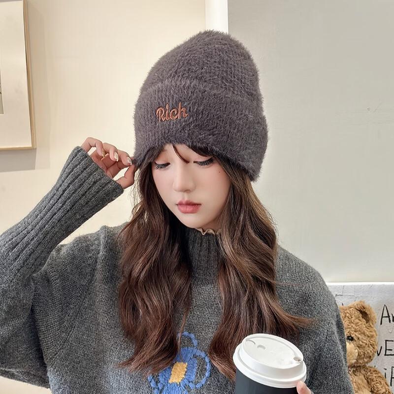 Yishan Yisi Women s Plush Knit Winter Hat