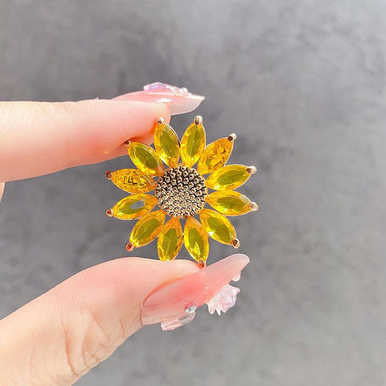 

Легкая роскошная брошь в виде подсолнуха из кристаллов, изысканная брошь в виде подсолнуха для женского костюма, фиксированная одежда и аксессуары, корсаж.
