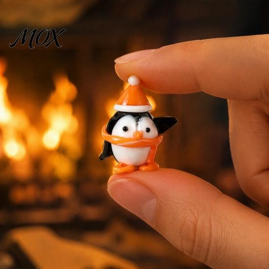 Miniature Figurines for Micro Landscapes Handmade Glass Christmas Mini Figurines, Cute Gnome Penguin Statues, Small Decorative Accents Moss Terrariums