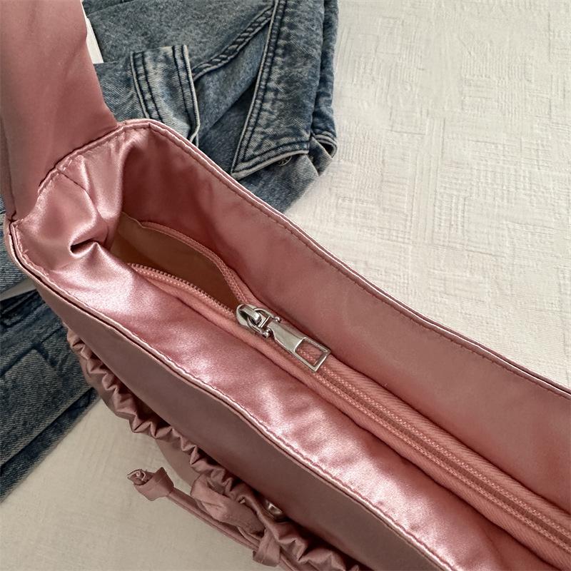 Premium Satin Glossy Shoulder Cloud Bag Women's 2025 New Nylon Pleated Underarm Bag Versatile Messenger Bag