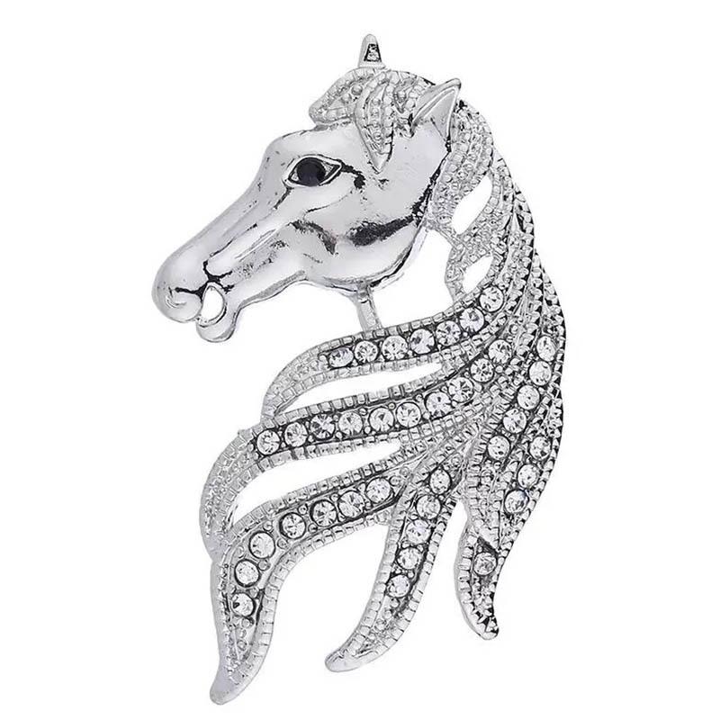 Elegant Retro Zodiac Horse Head Brooch - High-End Fashion Animal Pin for Women