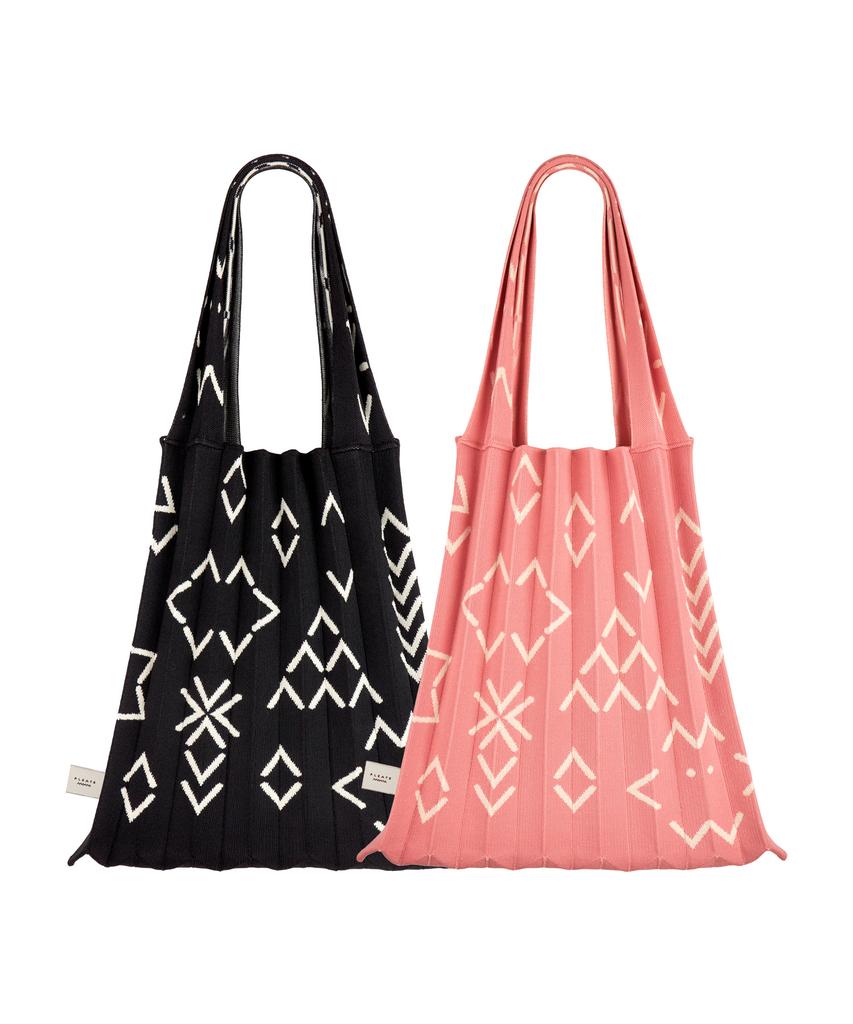 Pleatsmama [Rebranding Edition] Shoulder Bag Black