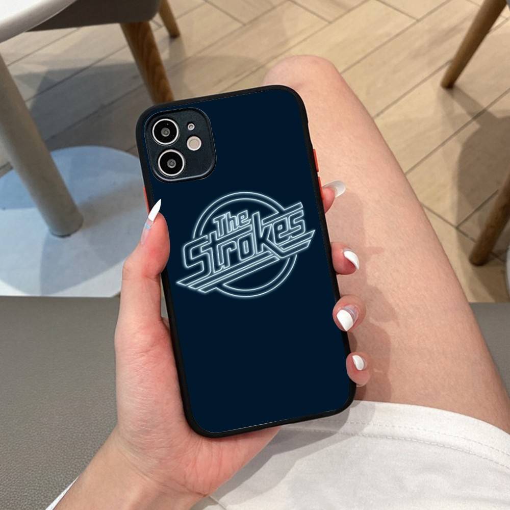 

Classic Famous Rock Band The S-strokes Phone Case For IPhone 14 11 12 13 Mini Pro Max Plus X XR XS MAX Translucent Matte Cover iphone 14pro max
