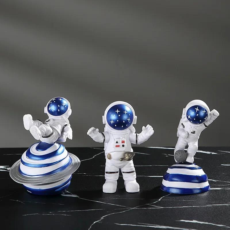 3 pcs Astronaut Figure Statue Figurine Spaceman Sculpture Educational Toy Desktop Home Decoration Astronaut Model For Kids Gift
