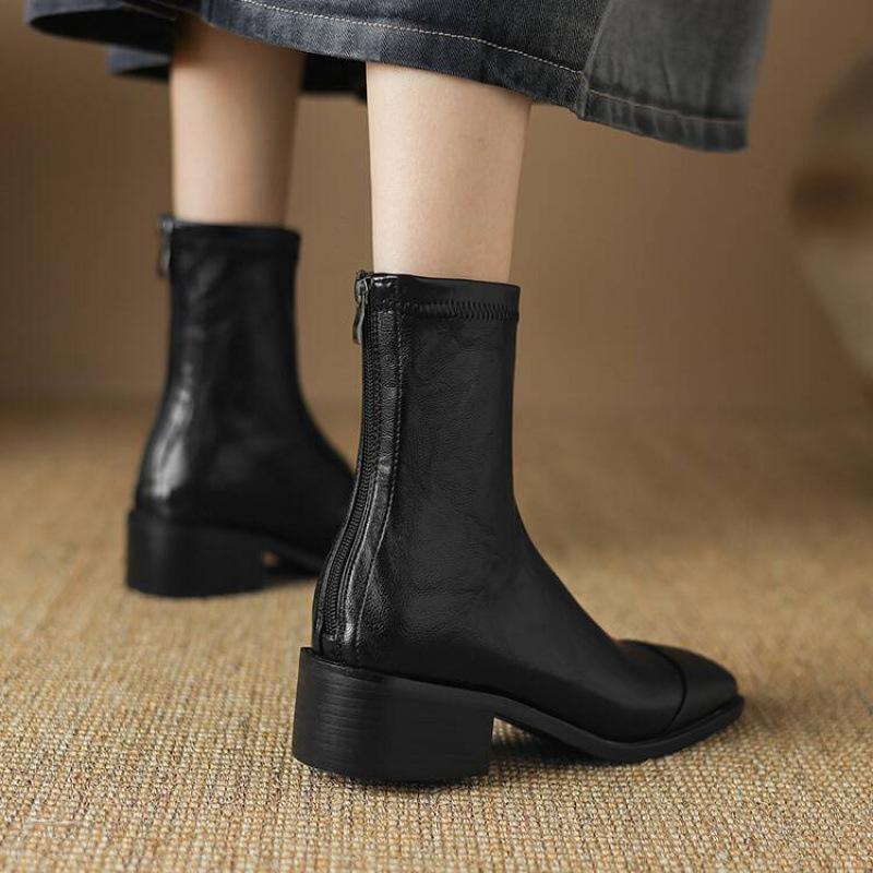 Autumn and winter medium heel knight boots women's comfortable square head leather boots rear zipper solid color square heel women's boots Korean vers
