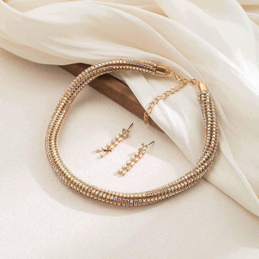 Fashionable Light Luxury Diamond Jewelry Set: Shiny Claw Chain Earrings & Choker Necklace