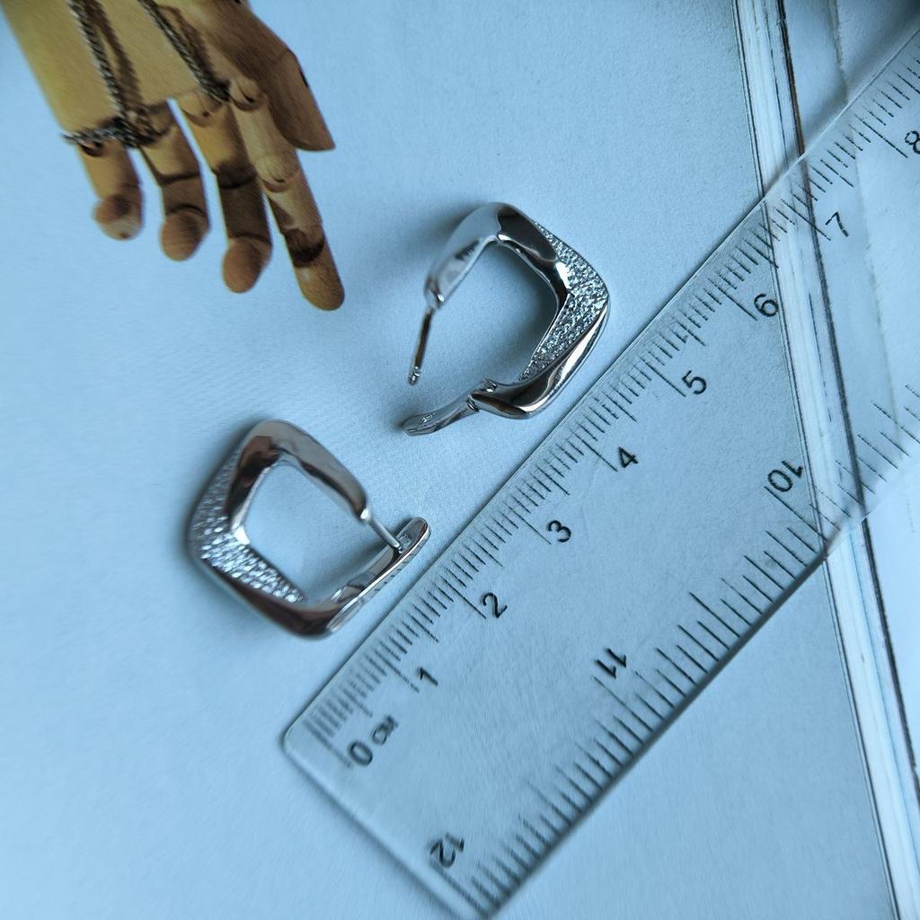 Серебряные серьги с фианитами (2184911)